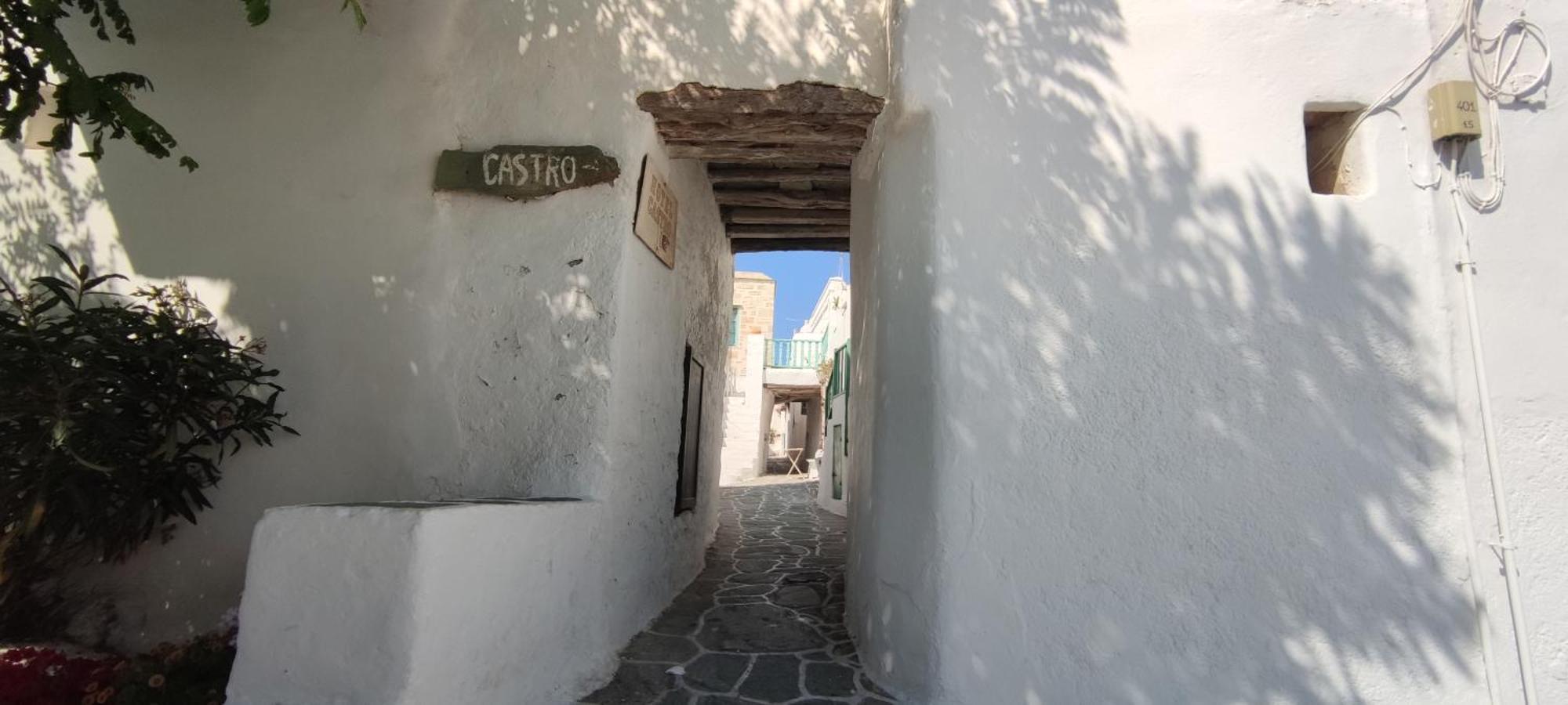 Matsas Mansions Folegandros Town