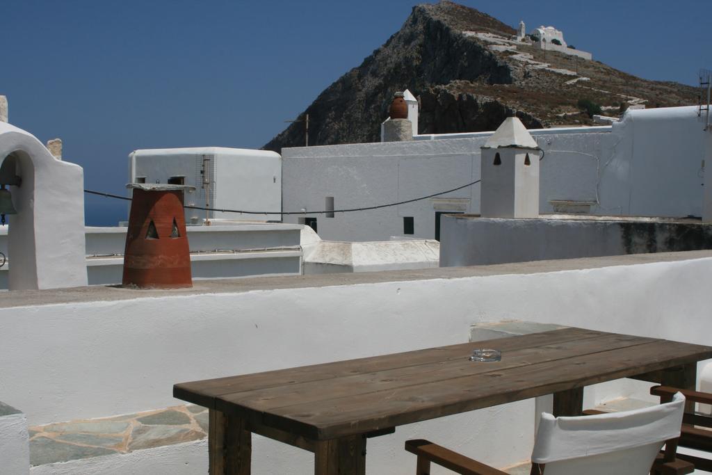 Matsas Mansions * Folégandros