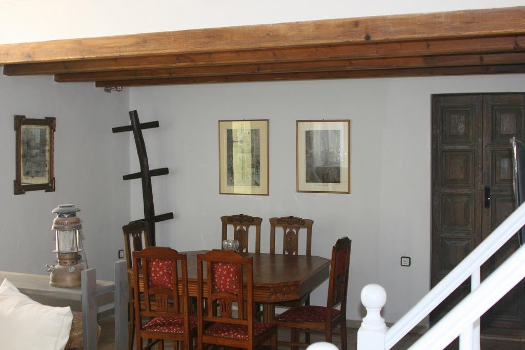 Matsas Mansions Holiday home *